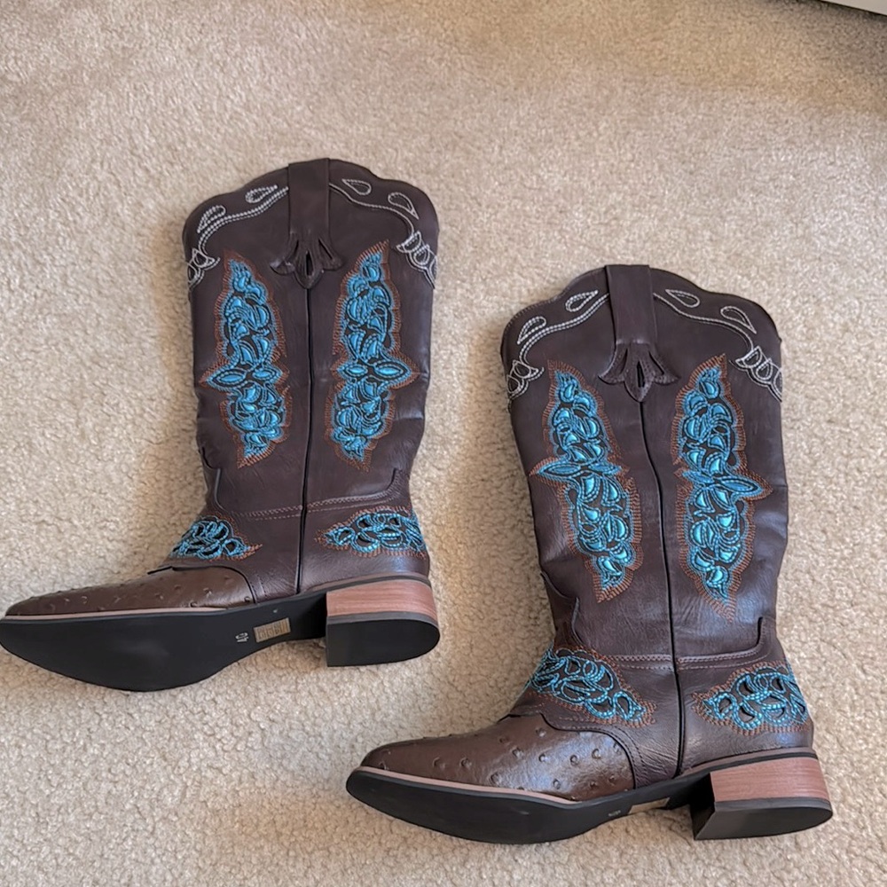 Brown and Blue Embroidered Western Boots - Size 40